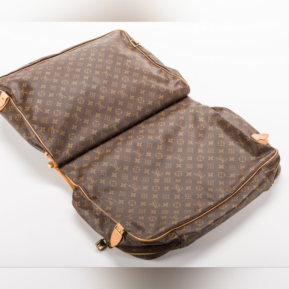 Louis Vuitton $4000 Retail Authentic Monogram Double Sided Hunting Garment Bag - Picture 4 of 14